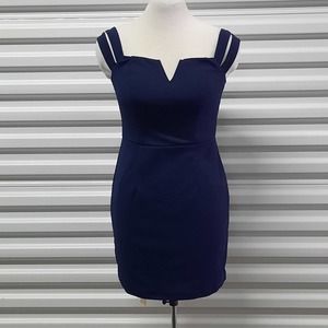 Speechless Dress Junior Size 5 Blue Sleeveless Fitted Short Party